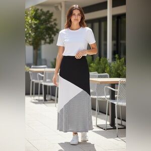 Cato Est. 1946 Women’s Maxi Skirt Size Medium Black White Colorblock Striped Hem